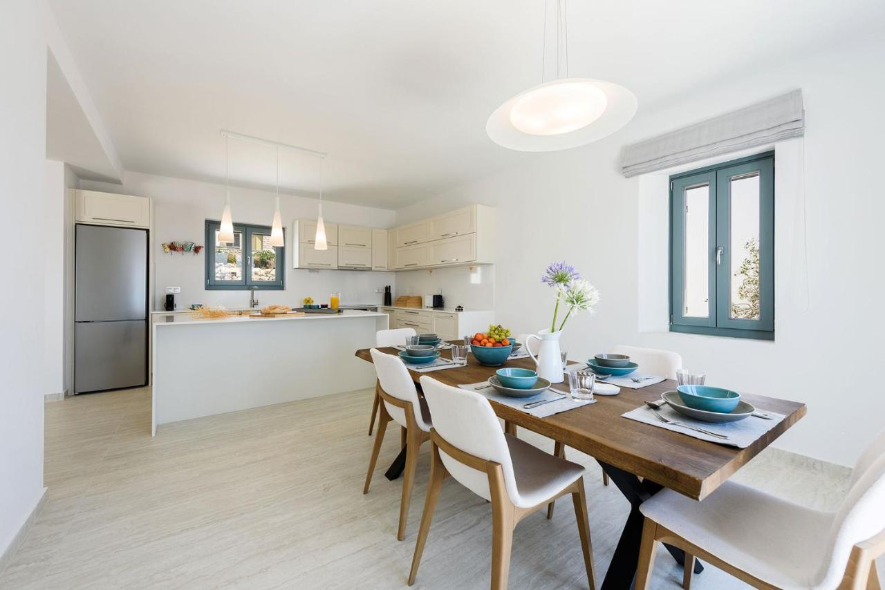 פארוס Villa Complex White And Rocks מראה חיצוני תמונה