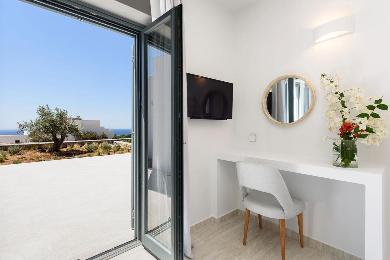 פארוס Villa Complex White And Rocks מראה חיצוני תמונה