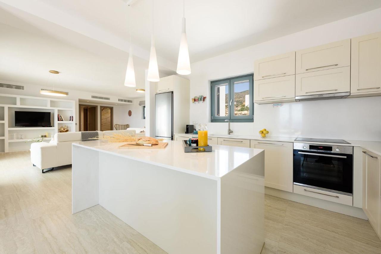 פארוס Villa Complex White And Rocks מראה חיצוני תמונה