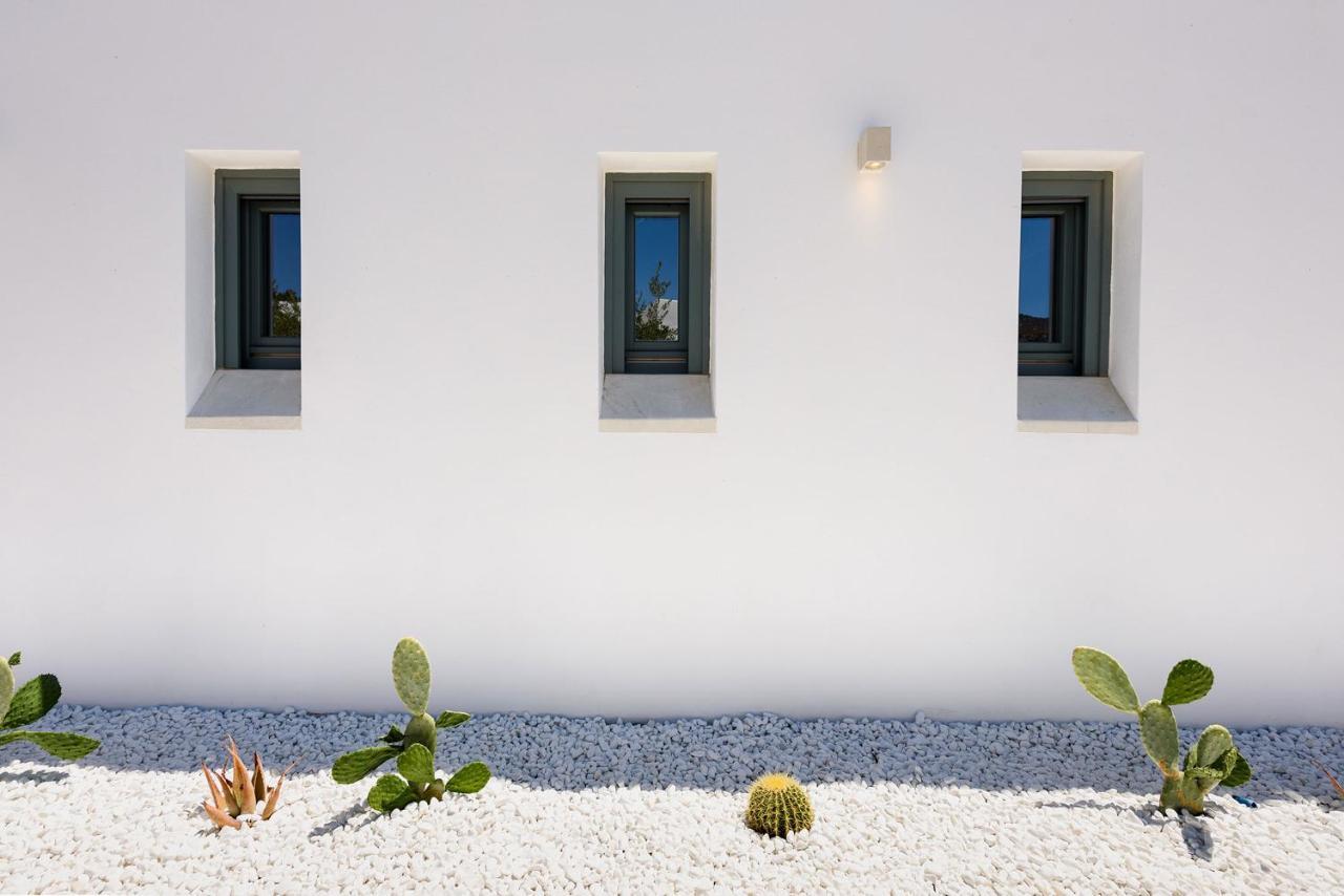 פארוס Villa Complex White And Rocks מראה חיצוני תמונה