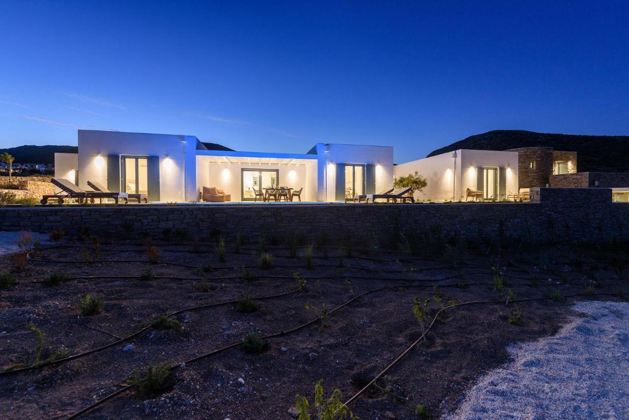 פארוס Villa Complex White And Rocks מראה חיצוני תמונה